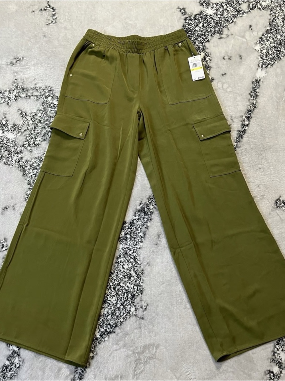 Michael Kors Lg. Olive Wide-Leg Cargo Trousers
